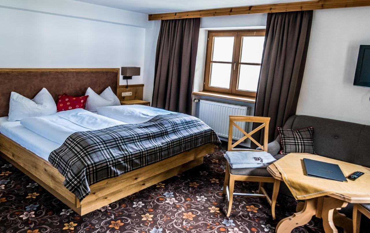 Hotel Zum Goldenen Loewen Biberwier Zewnętrze zdjęcie